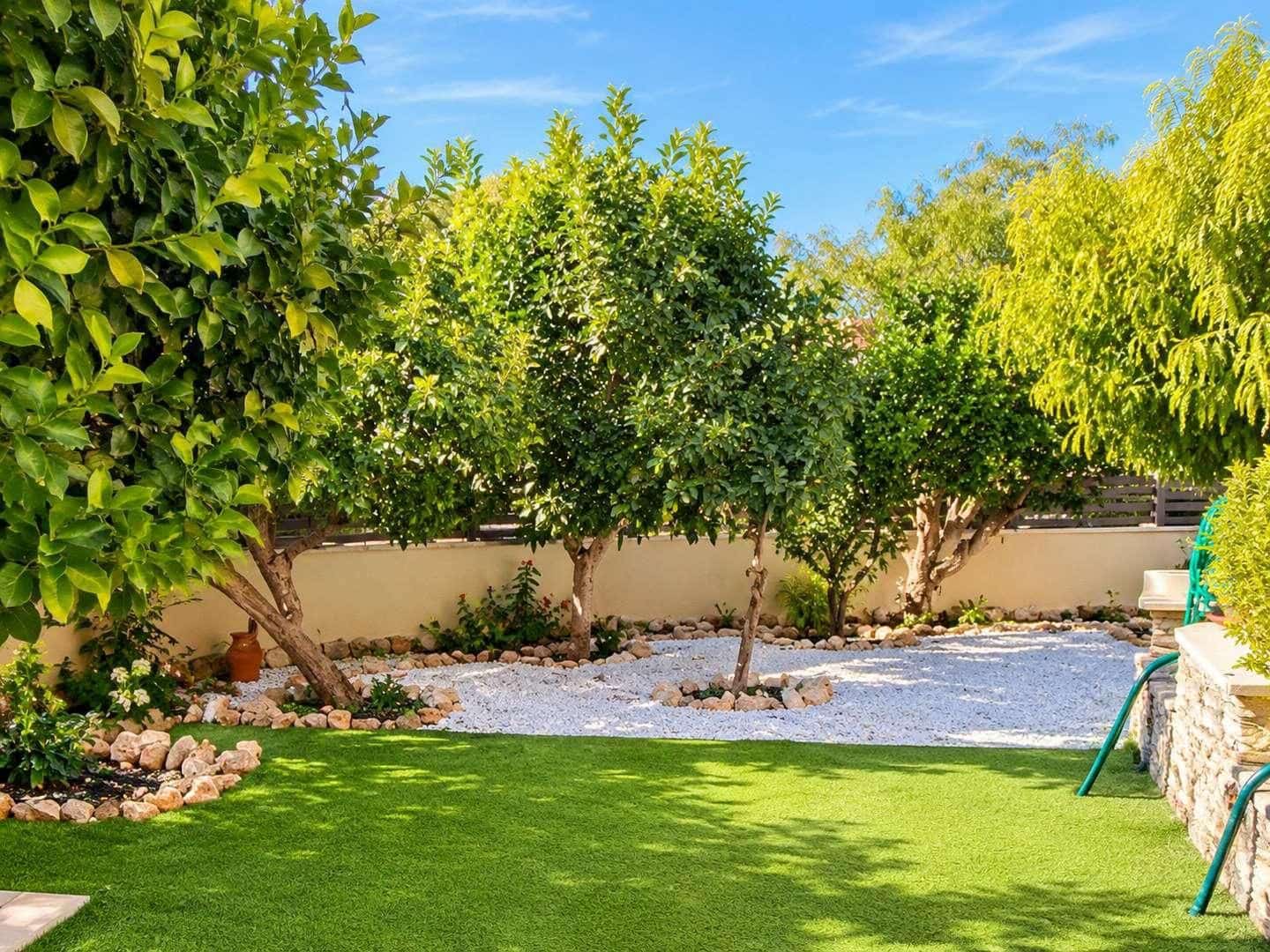 2 soverom Bungalow til salgs i Orihuela Costa med svømmebasseng garasje - € 198 000 (Ref: 10177365)