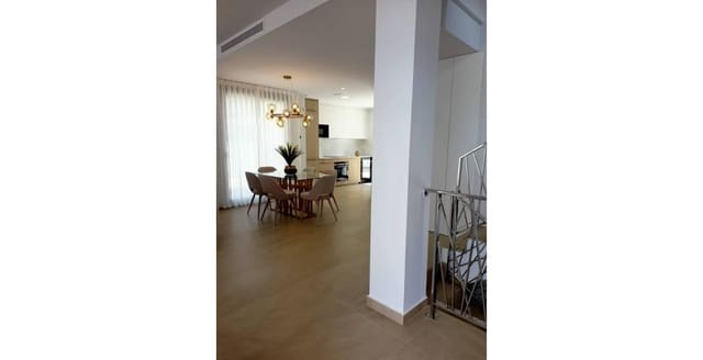 4 Zimmer Villa zu verkaufen in Campoamor, Orihuela mit Pool Garage - 1.780.000 € (Ref: 3281352)