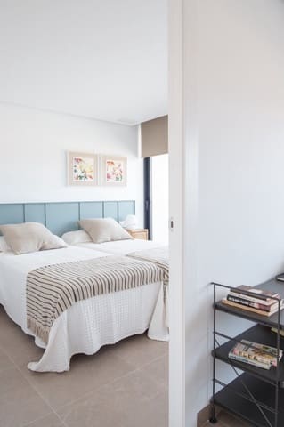 4 makuuhuone Huvila myytävänä paikassa Dehesa de Campoamor, Orihuela mukana uima-altaan - 1 160 000 € (Ref: 4114509)