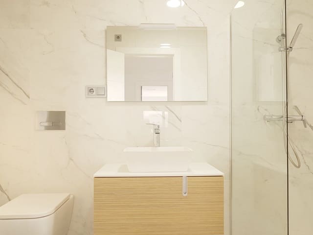 3 chambre Villa/Maison Semi-Mitoyenne à vendre à Daya Nueva avec piscine - 299 000 € (Ref: 4490344)