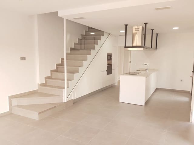 3 chambre Villa/Maison Semi-Mitoyenne à vendre à Daya Nueva avec piscine - 299 000 € (Ref: 4490344)