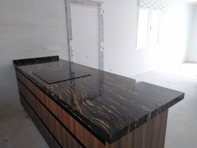 3 bedroom Villa for sale in La Romana with pool - € 345,000 (Ref: 4622908)