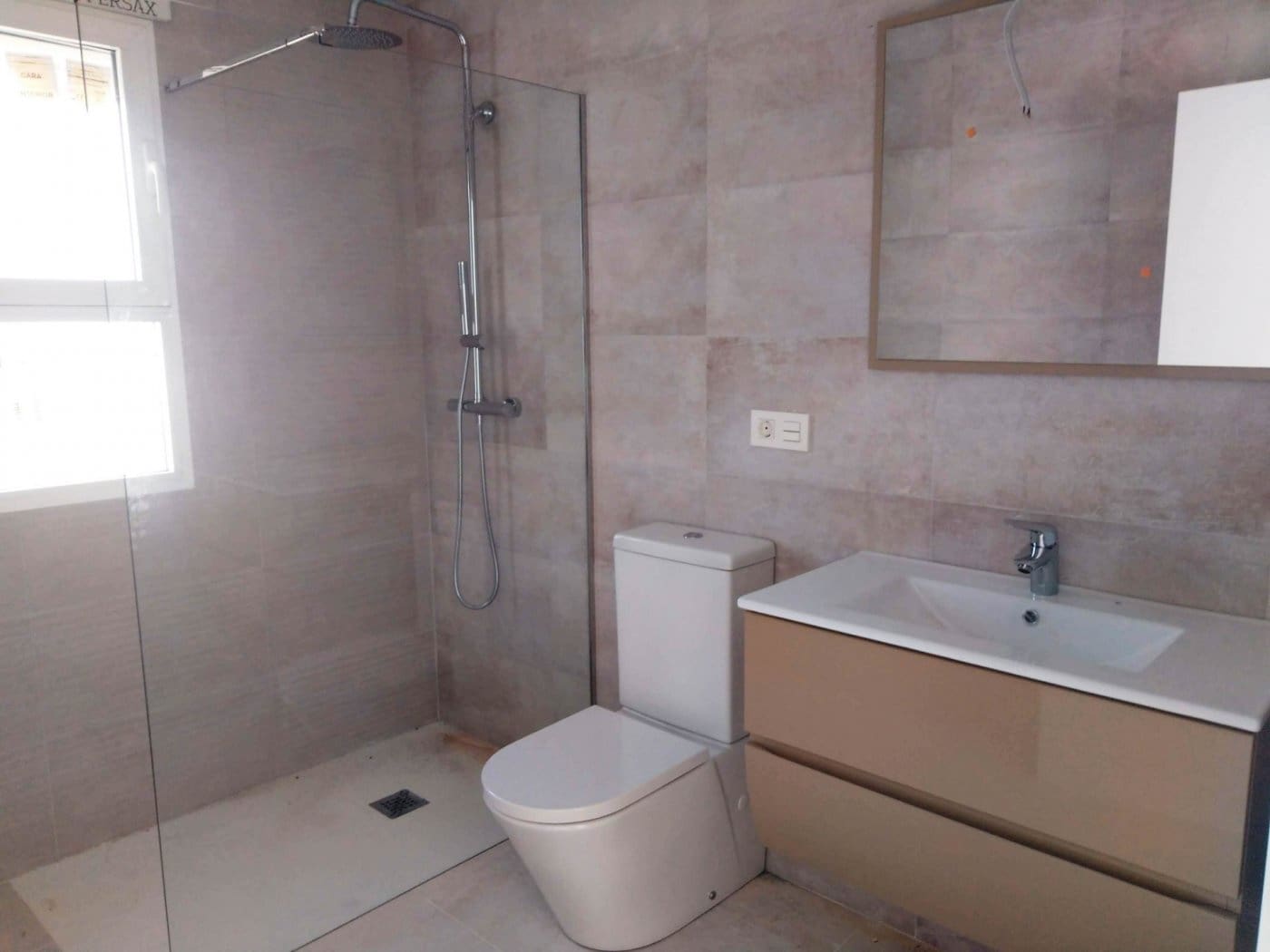 3 soveværelse Villa til salg i La Romana med swimmingpool - € 345.000 (Ref: 4622908)