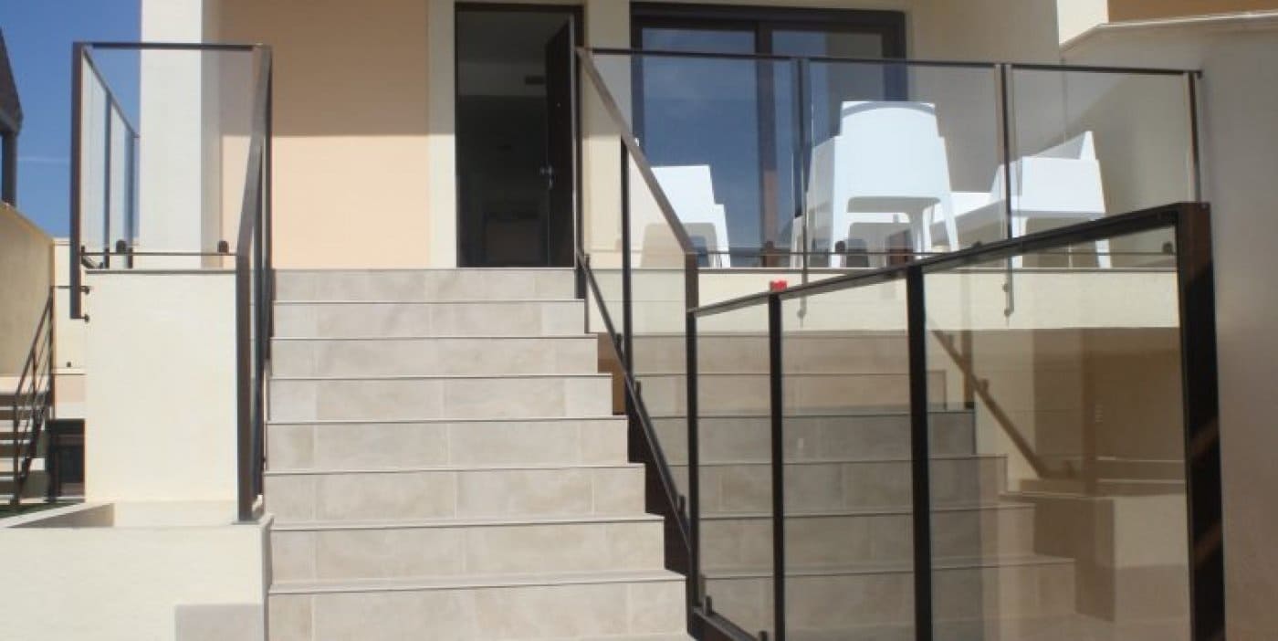 3 camera da letto Villetta a Schiera in vendita in Los Altos con piscina garage - 330.000 € (Rif: 4687942)