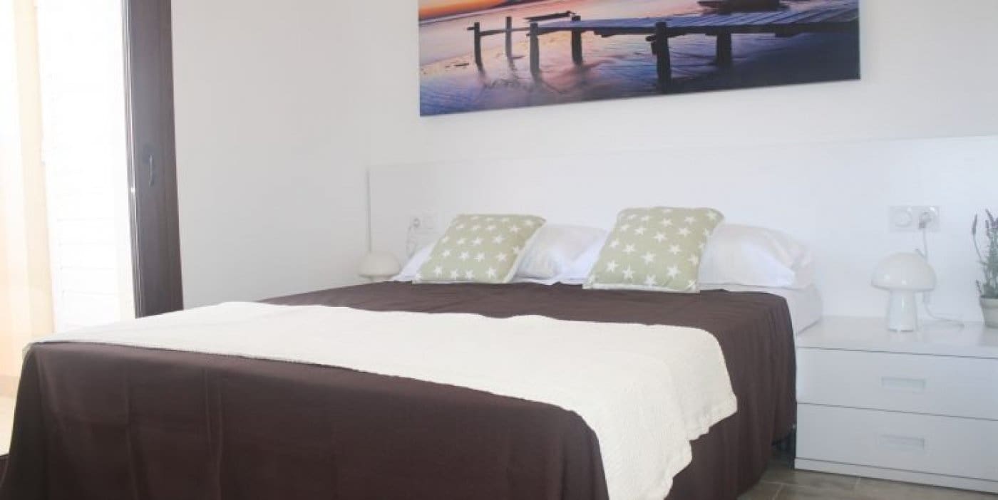 3 camera da letto Villetta a Schiera in vendita in Los Altos con piscina garage - 330.000 € (Rif: 4687942)
