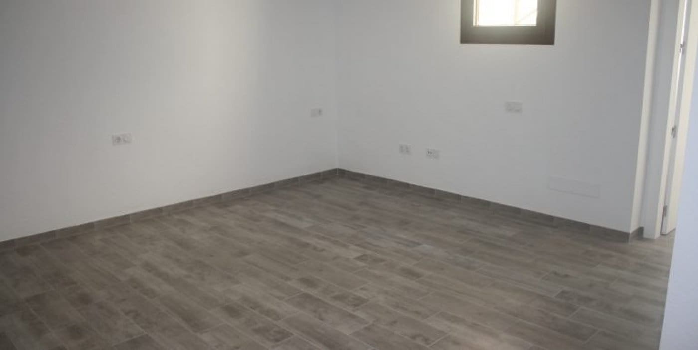 3 camera da letto Villetta a Schiera in vendita in Los Altos con piscina garage - 330.000 € (Rif: 4687942)