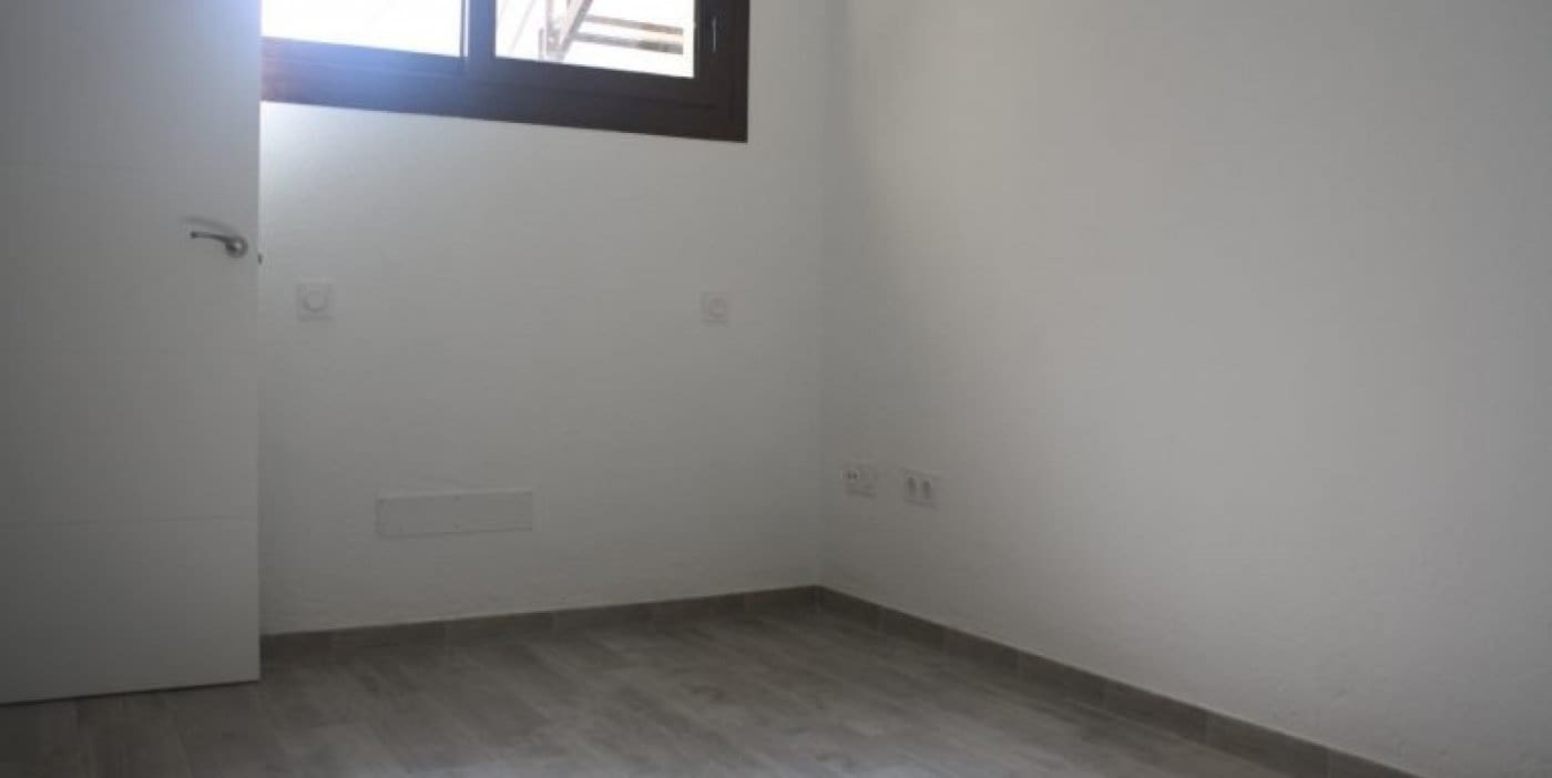 3 camera da letto Villetta a Schiera in vendita in Los Altos con piscina garage - 330.000 € (Rif: 4687942)