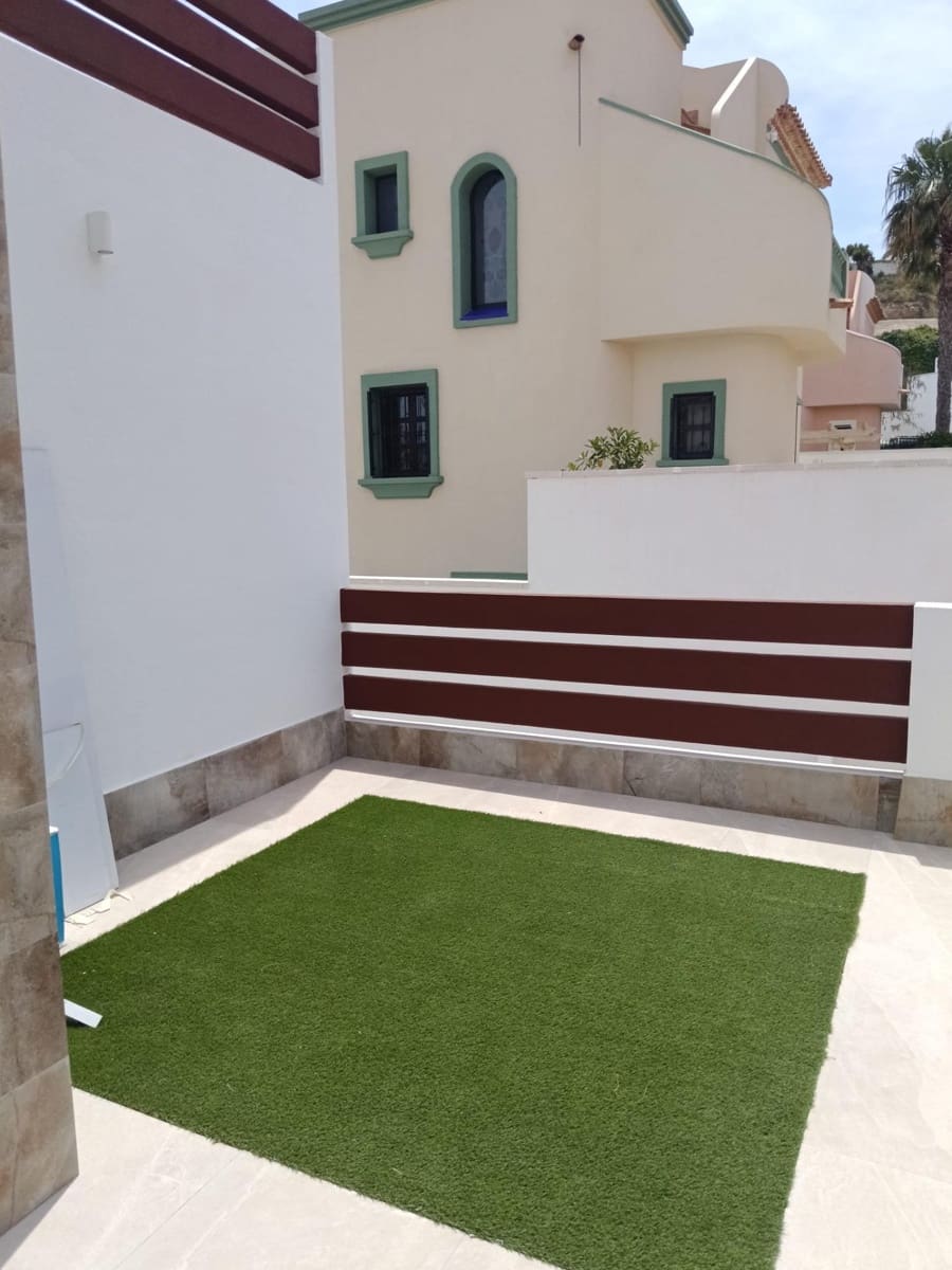 4 bedroom Villa for sale in La Marquesa with pool - € 834,000 (Ref: 6188390)