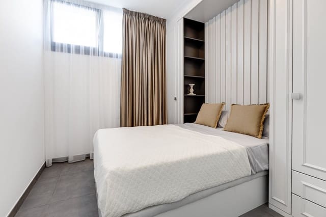 4 camera da letto Villa in vendita in La Mata, Torrevieja con piscina - 940.000 € (Rif: 6188475)