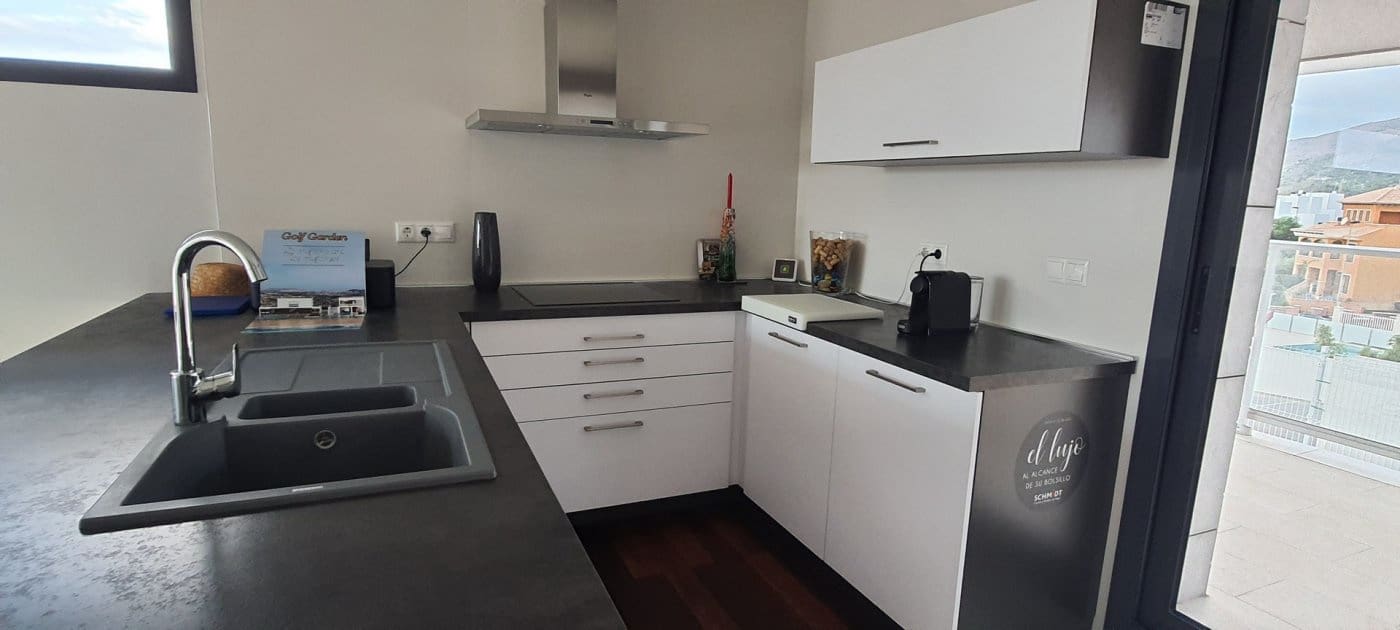 4 bedroom Villa for sale in Finestrat with pool garage - € 760,000 (Ref: 6188523)