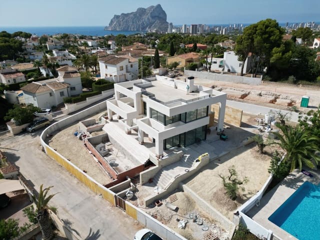 4 bedroom Villa for sale in Benissa with pool - € 2,260,000 (Ref: 6363083)