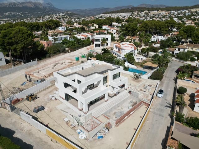 4 bedroom Villa for sale in Benissa with pool - € 2,260,000 (Ref: 6363083)