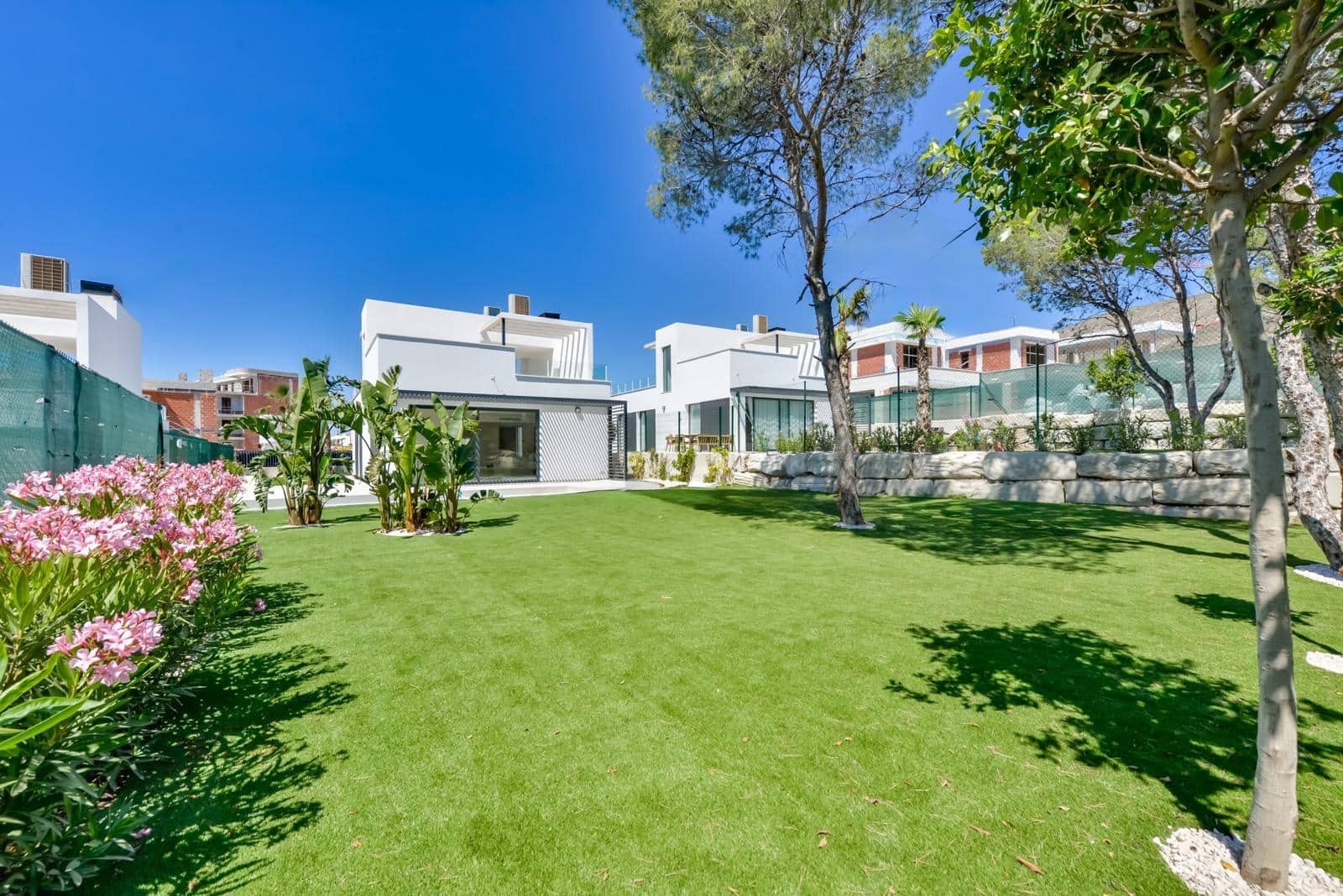 3 soveværelse Villa til salg i Finestrat med swimmingpool garage - € 790.000 (Ref: 6619148)