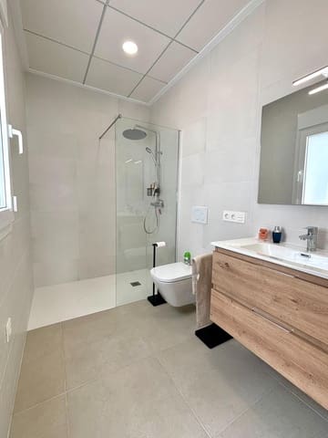 Chalet de 3 habitaciones en Benijófar en venta con piscina - 479.000 € (Ref: 6753099)