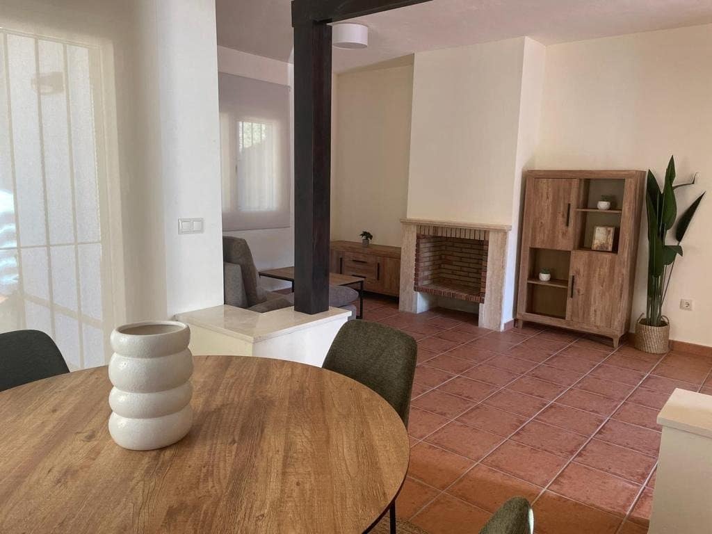 3 quarto Moradia para venda em Fuente Alamo de Murcia com piscina - 281 000 € (Ref: 7269984)