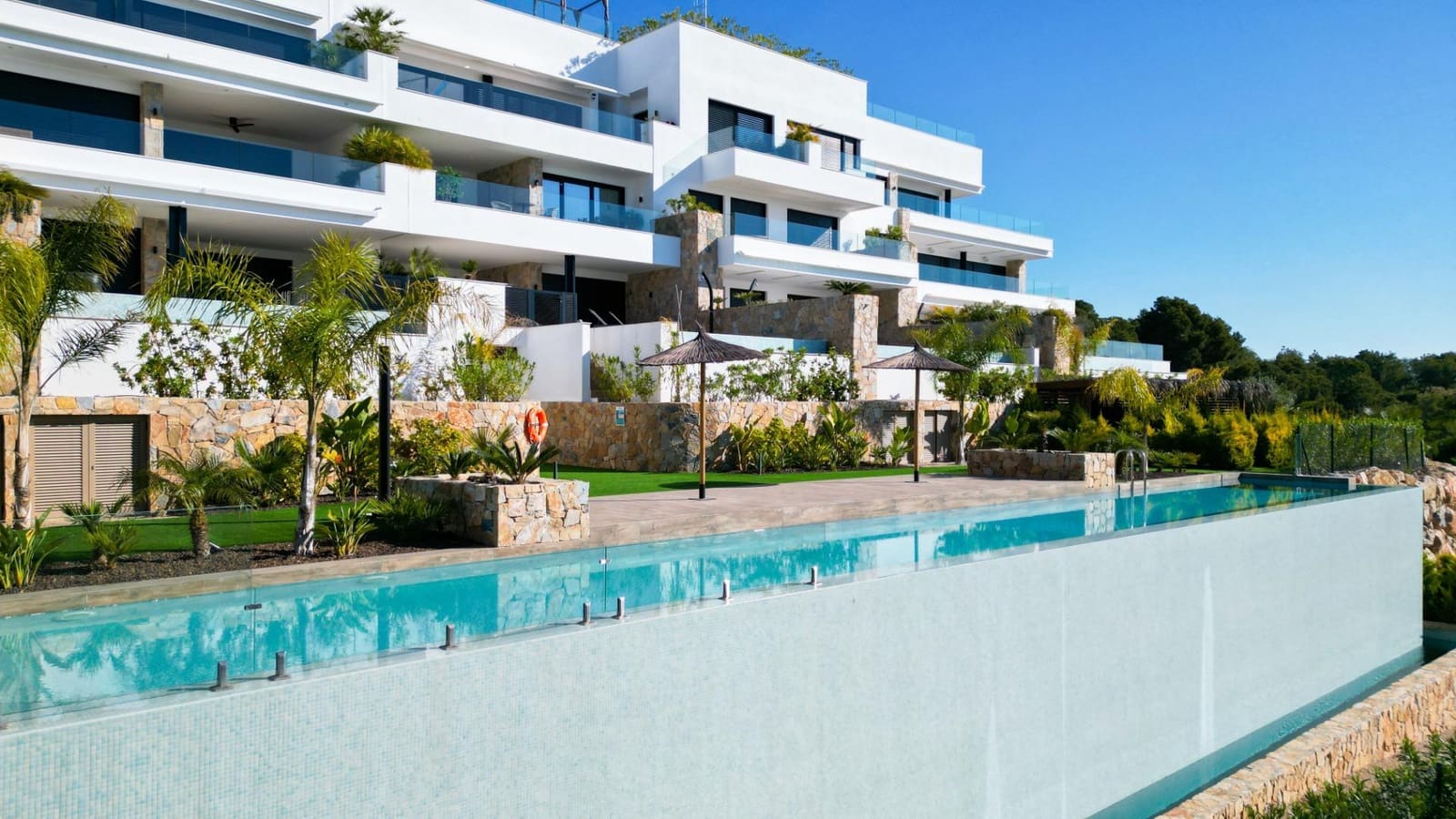 2 bedroom Penthouse for sale in Las Colinas Golf with pool - € 939,000 (Ref: 7339345)