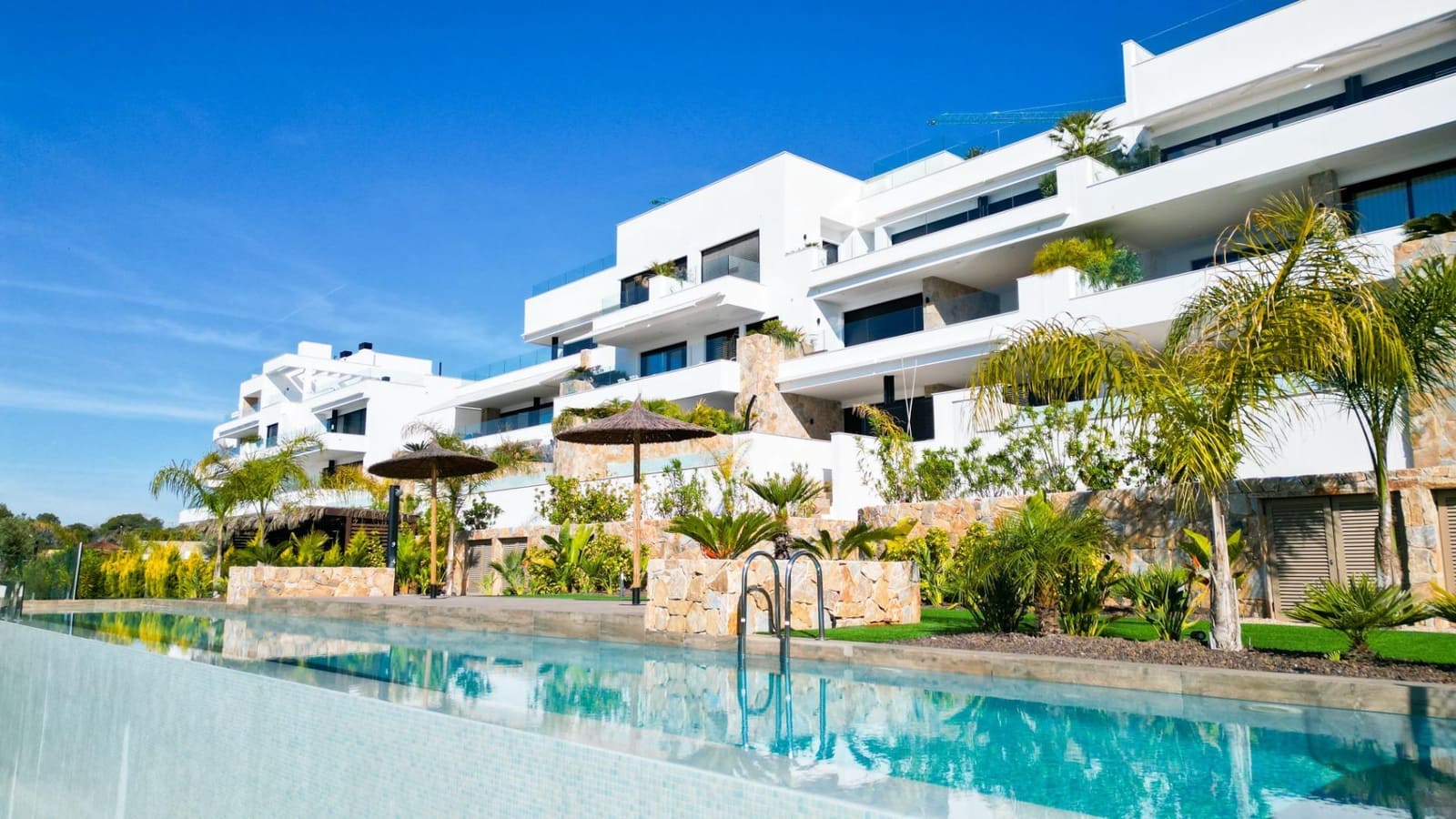 2 bedroom Penthouse for sale in Las Colinas Golf with pool - € 939,000 (Ref: 7339345)