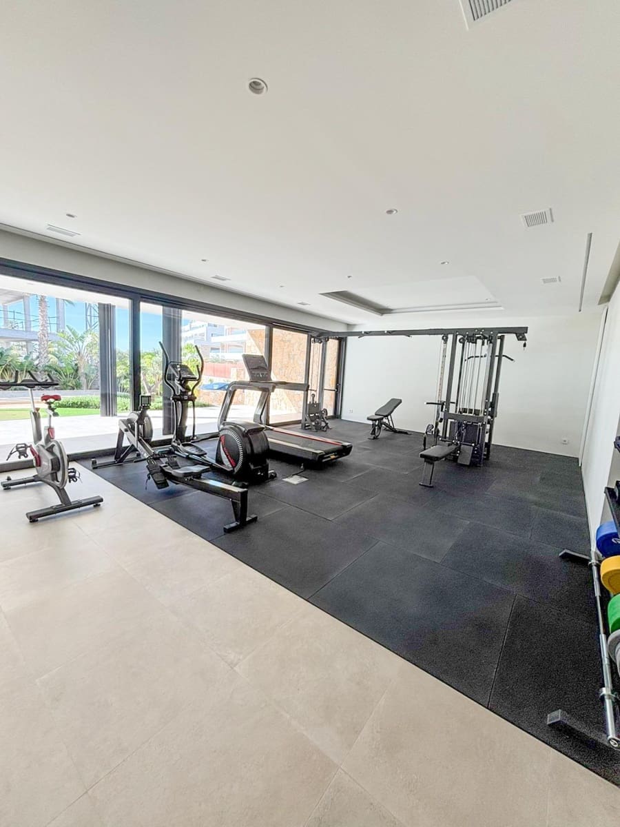 2 bedroom Penthouse for sale in Las Colinas Golf with pool - € 939,000 (Ref: 7339345)