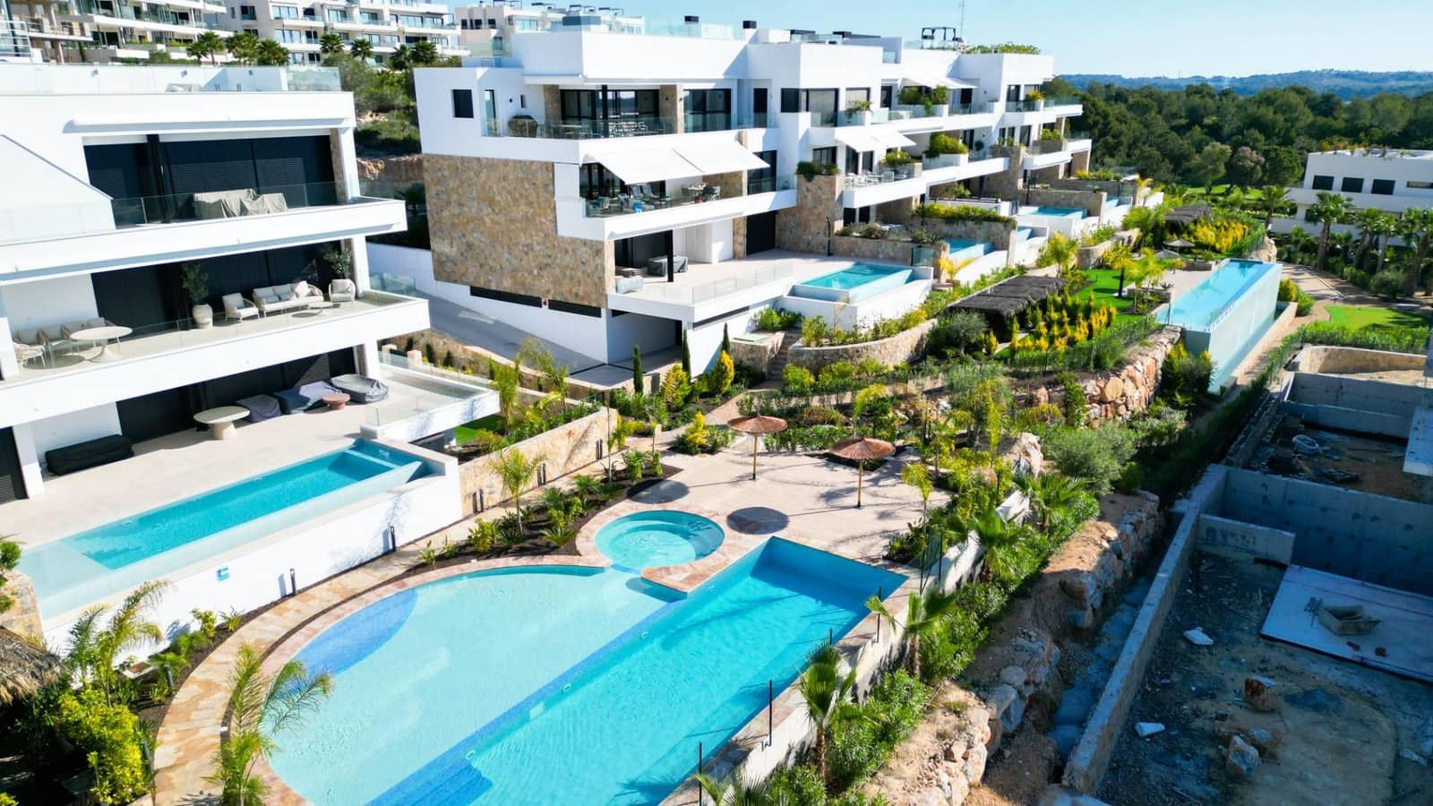 2 bedroom Penthouse for sale in Las Colinas Golf with pool - € 939,000 (Ref: 7339345)