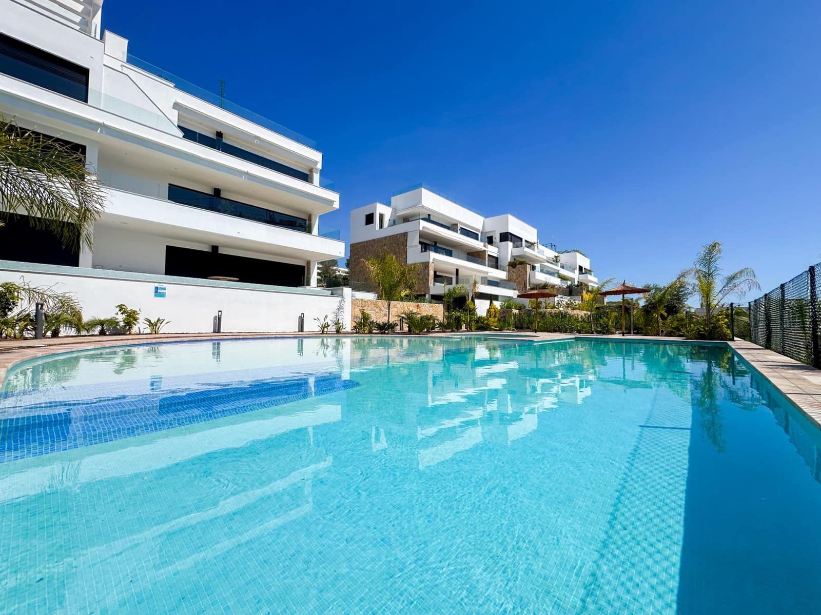 2 bedroom Penthouse for sale in Las Colinas Golf with pool - € 939,000 (Ref: 7339345)