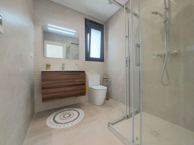 3 camera da letto Villa in vendita in San Pedro del Pinatar con piscina - 395.000 € (Rif: 7339348)