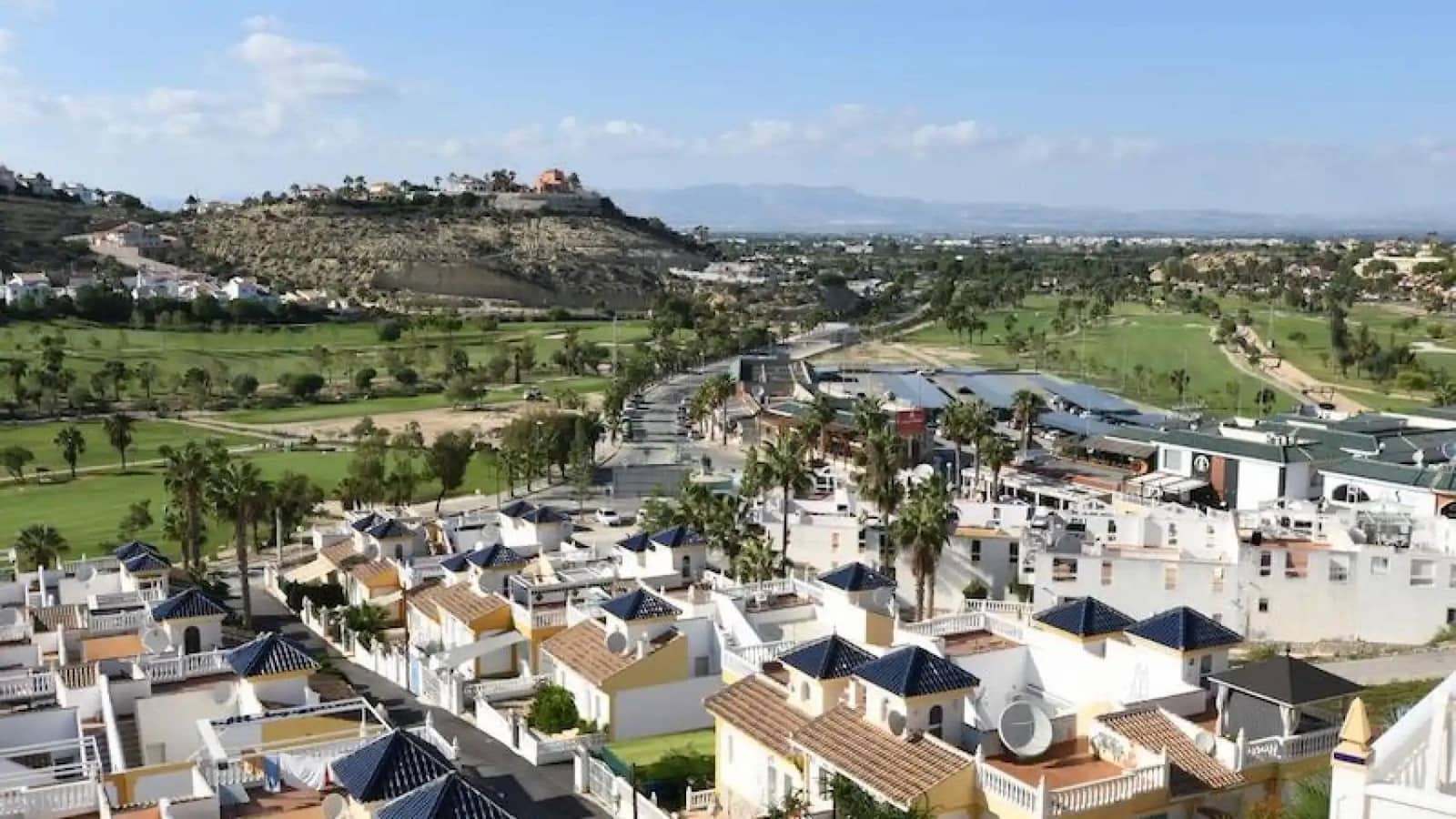 3 chambre Bungalow à vendre à Dona Pepa avec piscine - 380 540 € (Ref: 7452276)