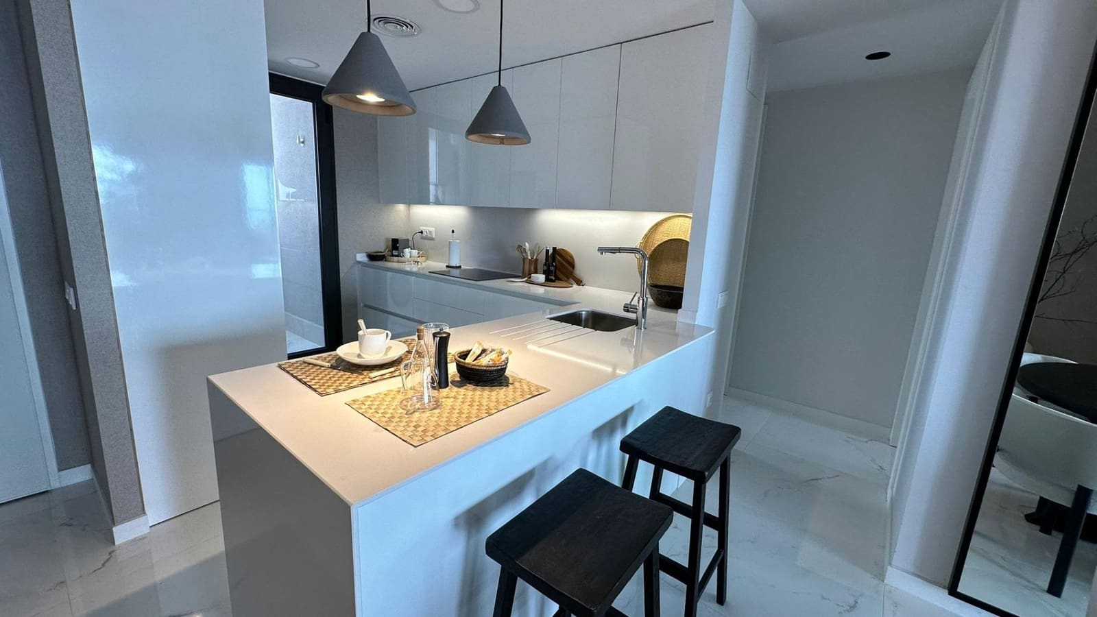 2 bedroom Apartment for sale in Benidorm with pool garage - € 800,000 (Ref: 7466219)