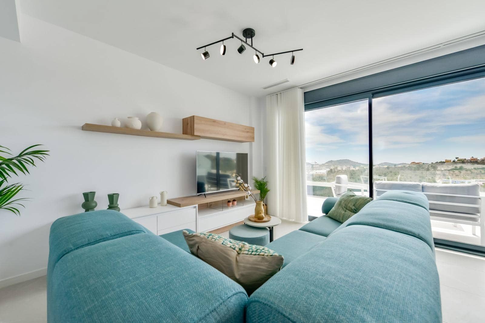 2 bedroom Penthouse for sale in Finestrat with pool garage - € 580,000 (Ref: 7973287)