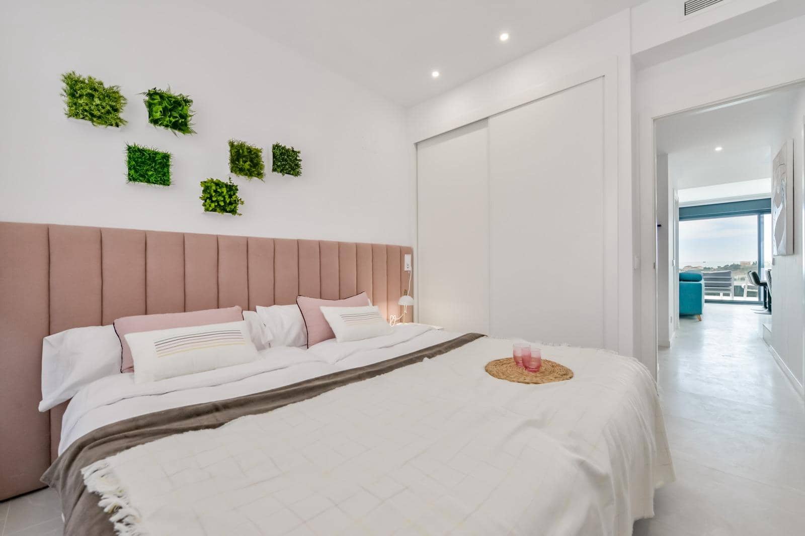 2 bedroom Penthouse for sale in Finestrat with pool garage - € 580,000 (Ref: 7973287)
