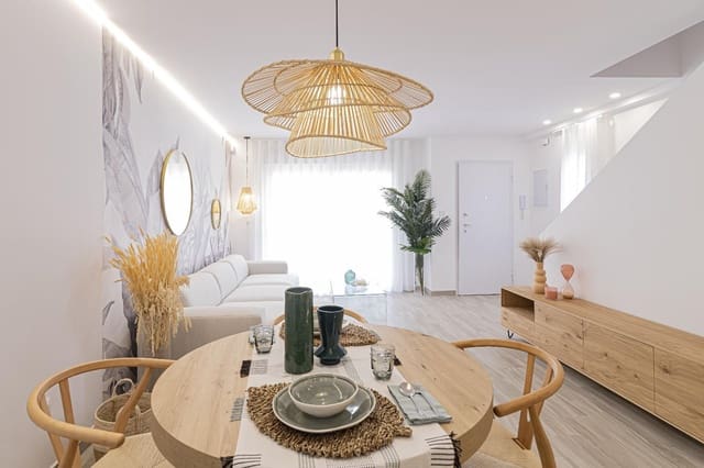 2 makuuhuone Rivitalo myytävänä paikassa La Manga del Mar Menor mukana uima-altaan - 260 560 € (Ref: 8014043)