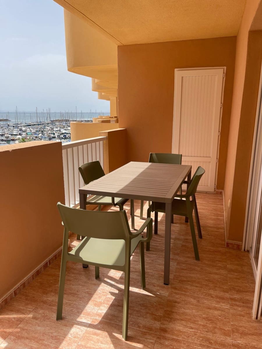 2 makuuhuone Huoneisto myytävänä paikassa La Manga del Mar Menor mukana uima-altaan 
autotalli - 213 259 € (Ref: 8014044)