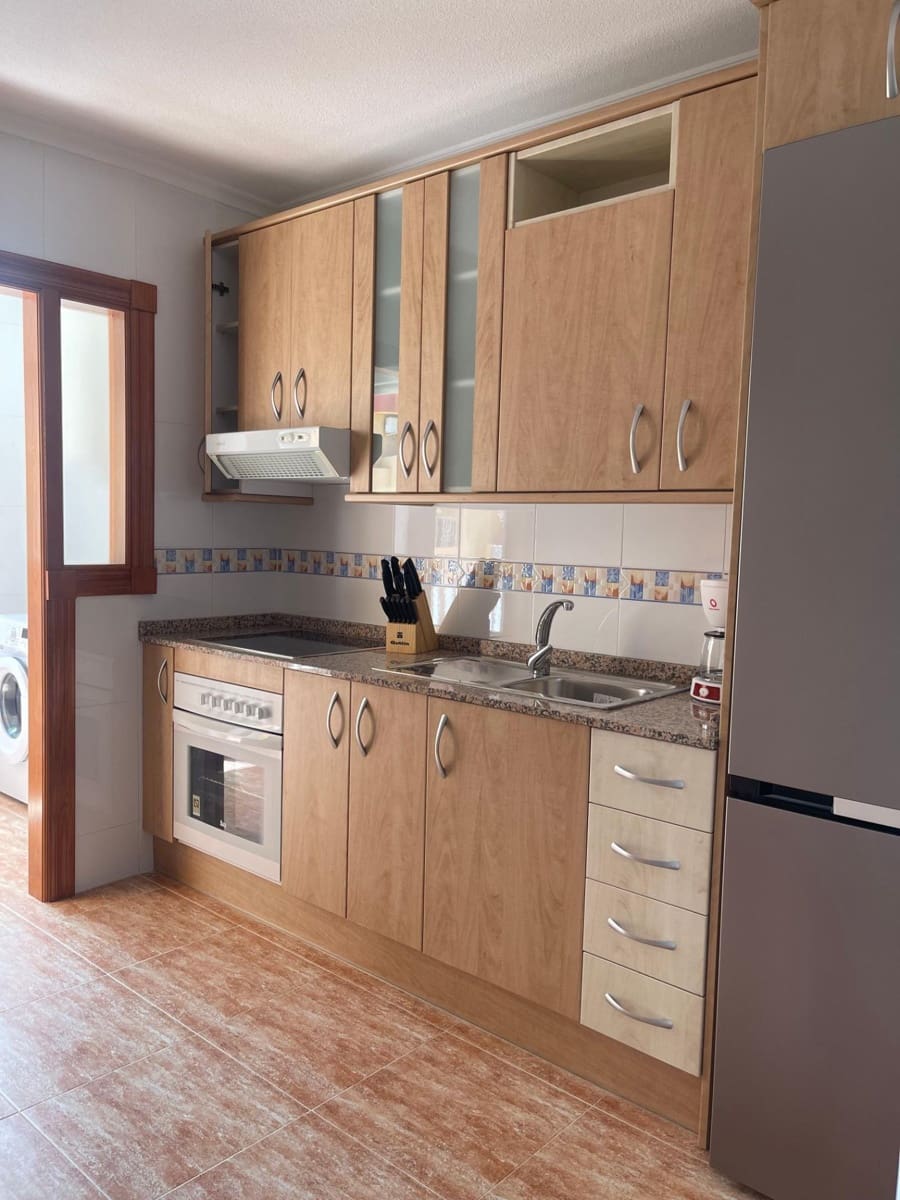 2 makuuhuone Huoneisto myytävänä paikassa La Manga del Mar Menor mukana uima-altaan 
autotalli - 213 259 € (Ref: 8014044)