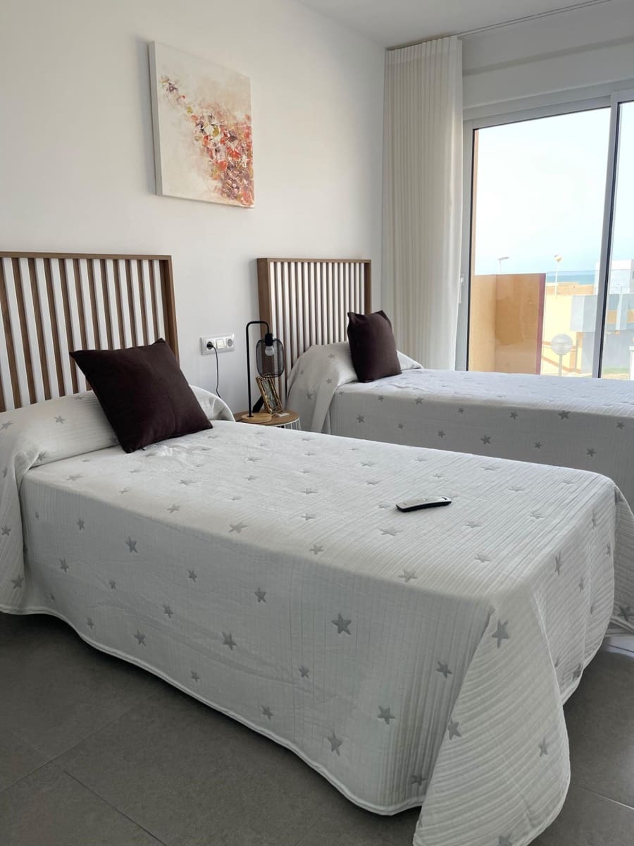 2 makuuhuone Huoneisto myytävänä paikassa La Manga del Mar Menor mukana uima-altaan 
autotalli - 213 259 € (Ref: 8014044)