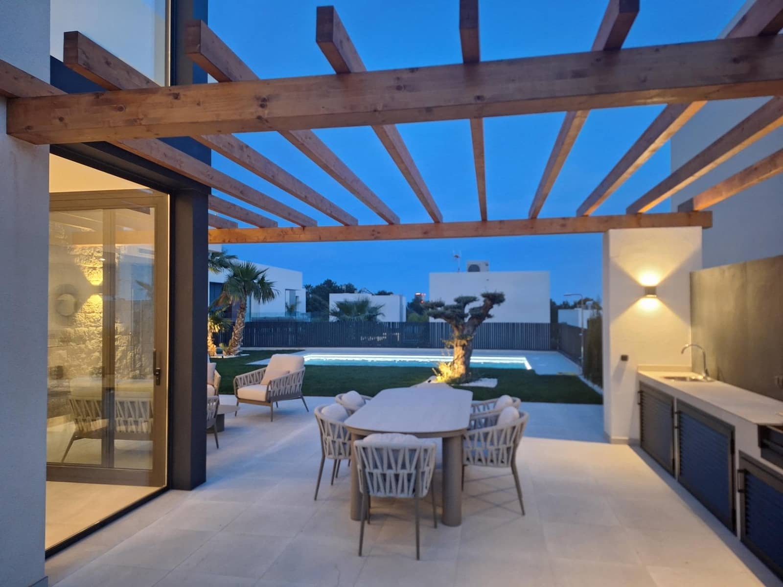 3 soveværelse Villa til salg i Finestrat med swimmingpool garage - € 1.195.000 (Ref: 8038291)