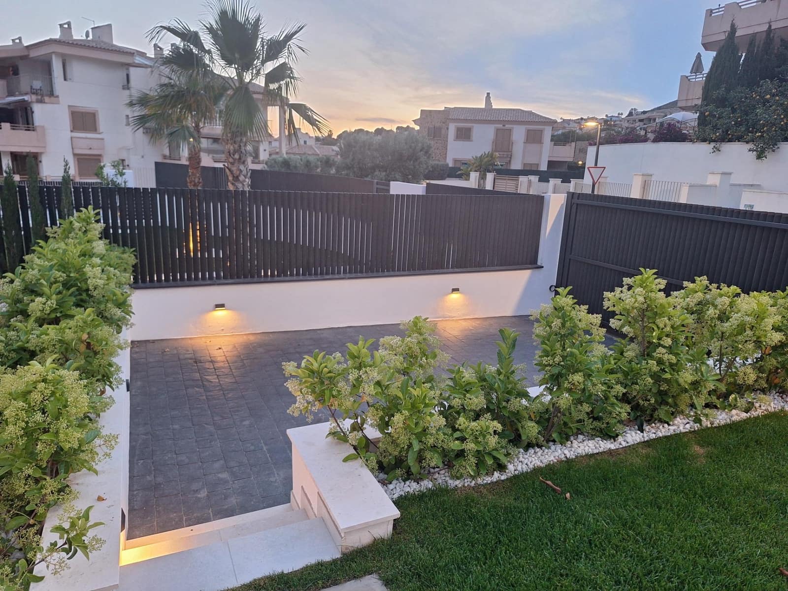3 soveværelse Villa til salg i Finestrat med swimmingpool garage - € 1.195.000 (Ref: 8038291)