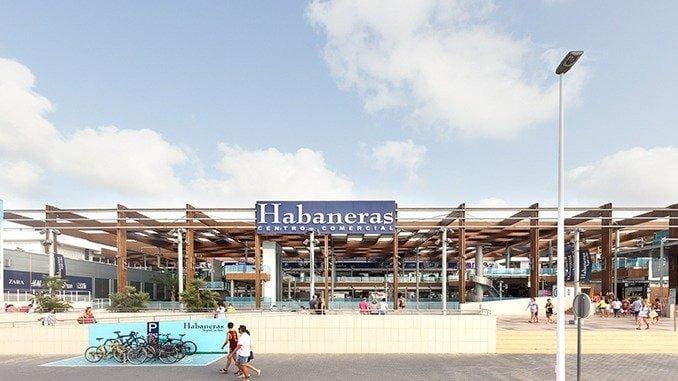 3 sypialnia Willa na sprzedaż w Torrevieja z basenem - 409 000 € (Ref: 8079483)