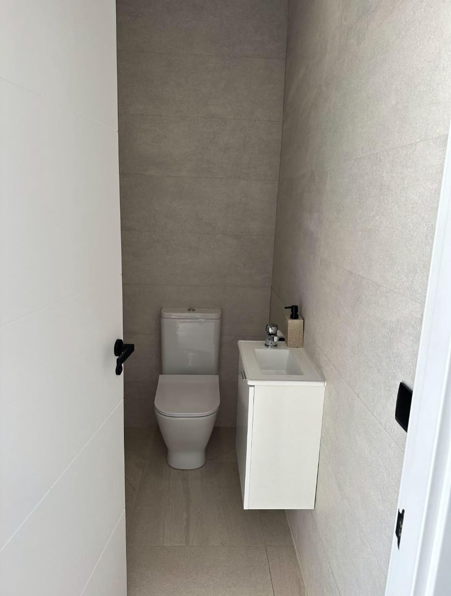 3 Zimmer Villa zu verkaufen in Pinoso mit Pool - 405.000 € (Ref: 8466209)