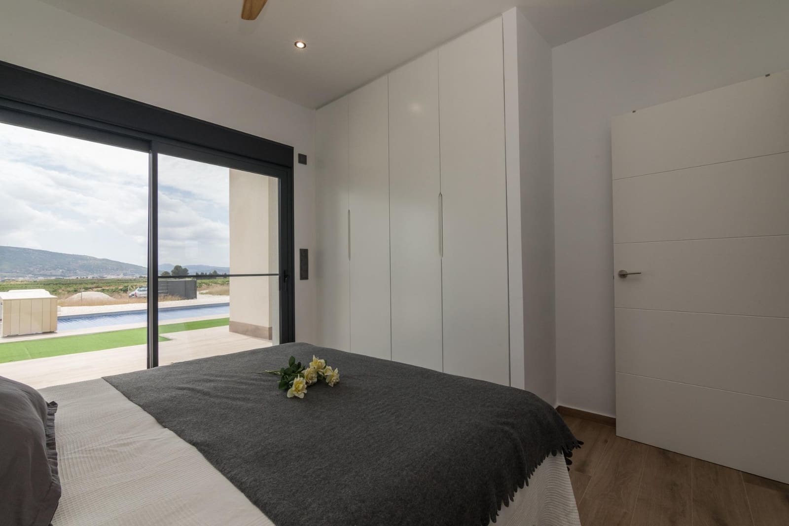 3 soverom Villa til salgs i Pinoso med svømmebasseng - € 327 000 (Ref: 8466211)