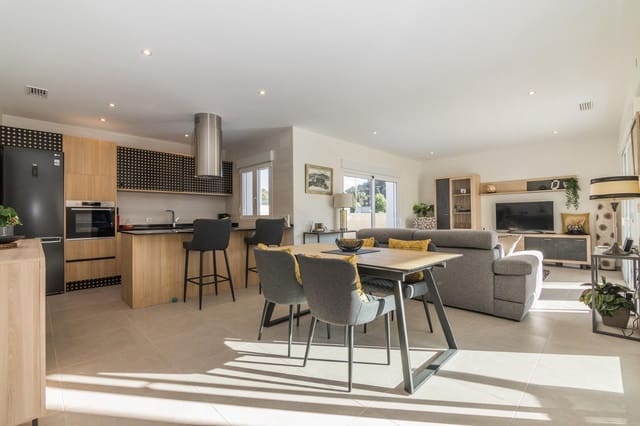 3 camera da letto Villa in vendita in Pinoso con piscina - 300.000 € (Rif: 8466212)