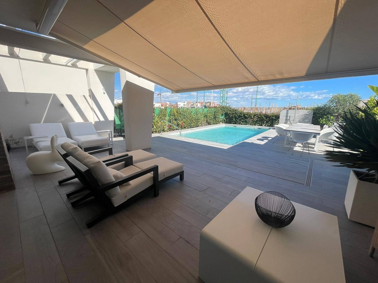 3 makuuhuone Huvila myytävänä paikassa Algorfa mukana uima-altaan - 650 000 € (Ref: 8591162)