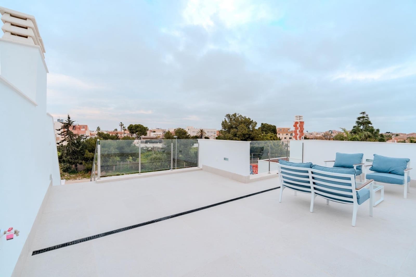 3 bedroom Semi-detached Villa for sale in Los Alcazares with pool garage - € 467,000 (Ref: 8595333)