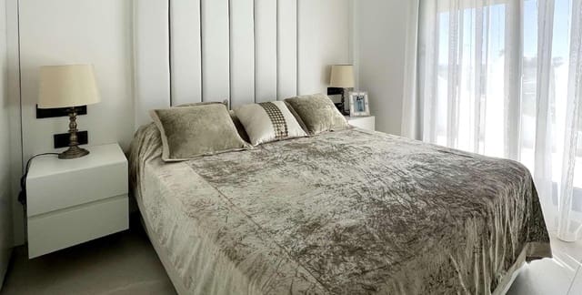 3 soverom Villa til salgs i Ciudad Quesada, Rojales med svømmebasseng - € 529 000 (Ref: 8879786)