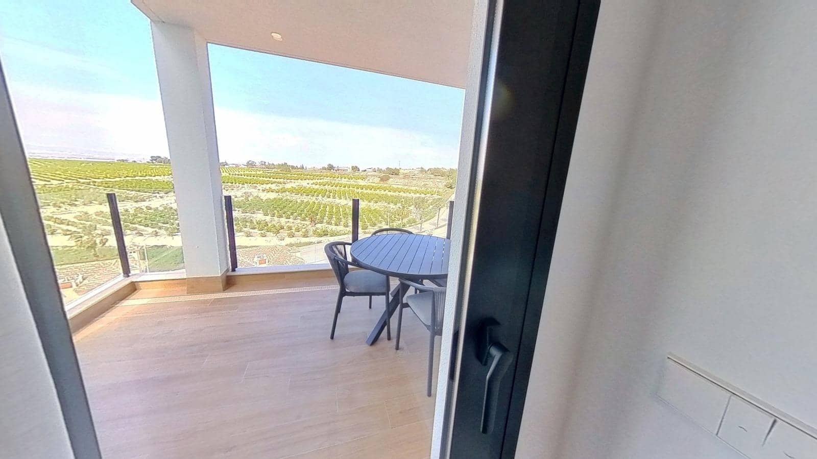 3 soveværelse Semi-Rækkehus til salg i Algorfa med swimmingpool - € 465.000 (Ref: 8932355)