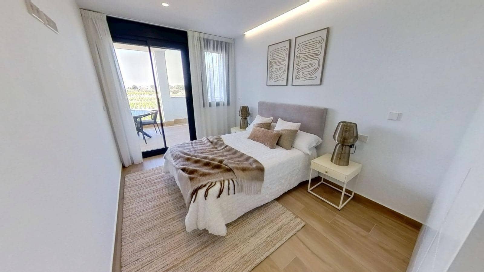 3 slaapkamer Halfvrijstaande villa te koop in Algorfa met zwembad - € 473.000 (Ref: 8932355)