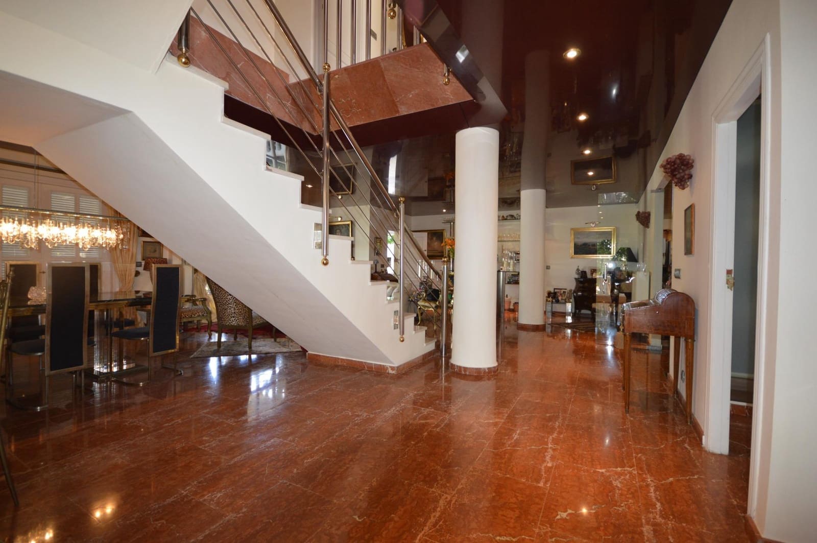 5 sypialnia Willa na sprzedaż w La Veleta z basenem garażem - 840 000 € (Ref: 8936827)