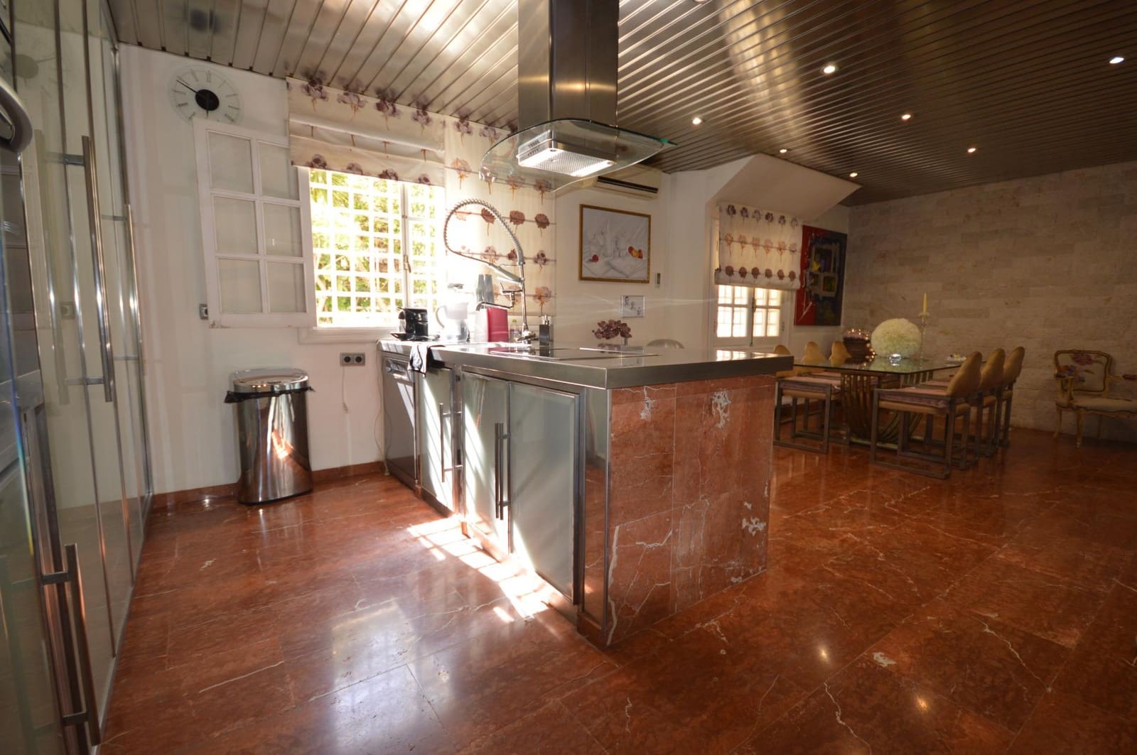 5 sypialnia Willa na sprzedaż w La Veleta z basenem garażem - 840 000 € (Ref: 8936827)