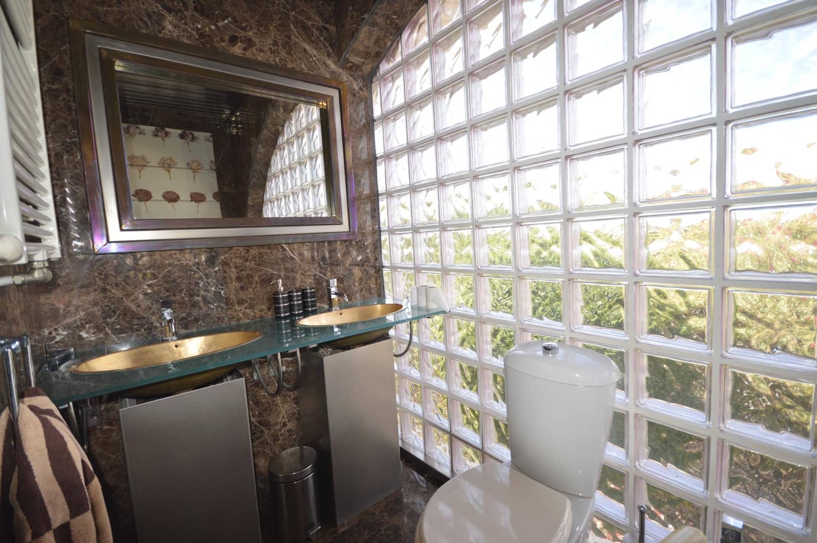 5 sypialnia Willa na sprzedaż w La Veleta z basenem garażem - 840 000 € (Ref: 8936827)