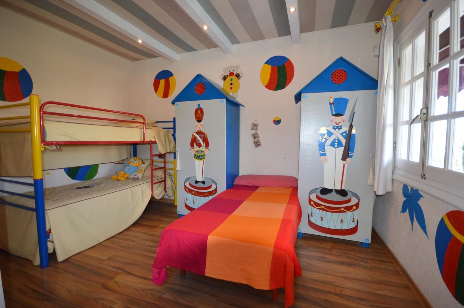 5 sypialnia Willa na sprzedaż w La Veleta z basenem garażem - 840 000 € (Ref: 8936827)