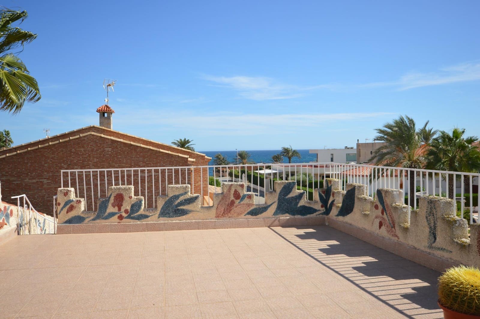 5 sypialnia Willa na sprzedaż w La Veleta z basenem garażem - 840 000 € (Ref: 8936827)