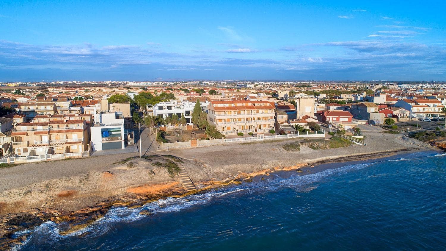 3 soveværelse Rækkehus til salg i Torre de la Horadada med swimmingpool - € 544.900 (Ref: 8954323)